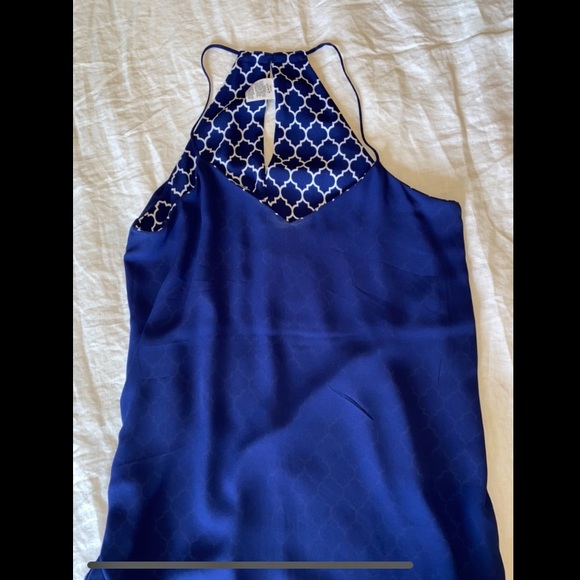 Express brand reversible polyester business casual strapped tank top - Picture 2 of 2